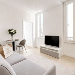 Property in Carre d'Or