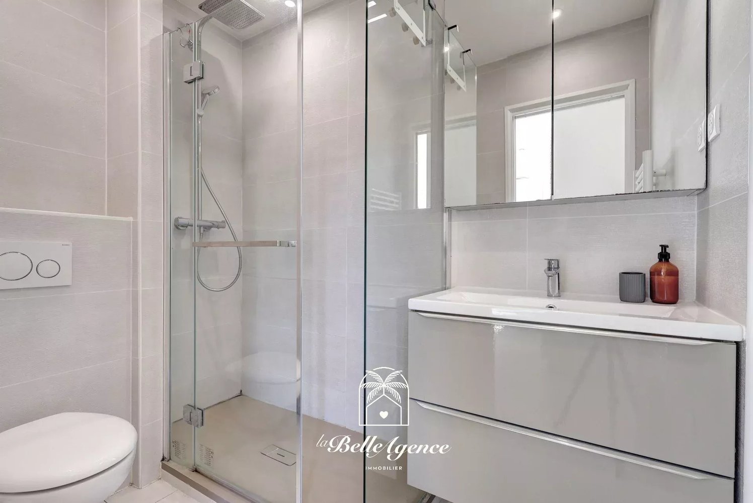 Property photo in Carre d'Or