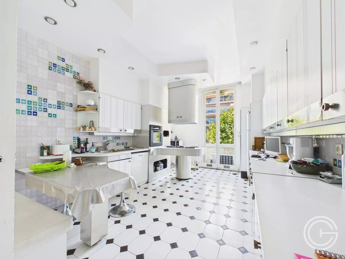 Property photo in Carre d'Or