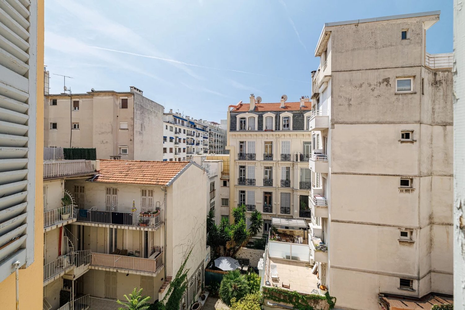 Property photo in Carre d'Or