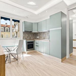 Property in Carre d'Or