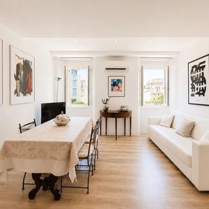 Property in Carre d'Or