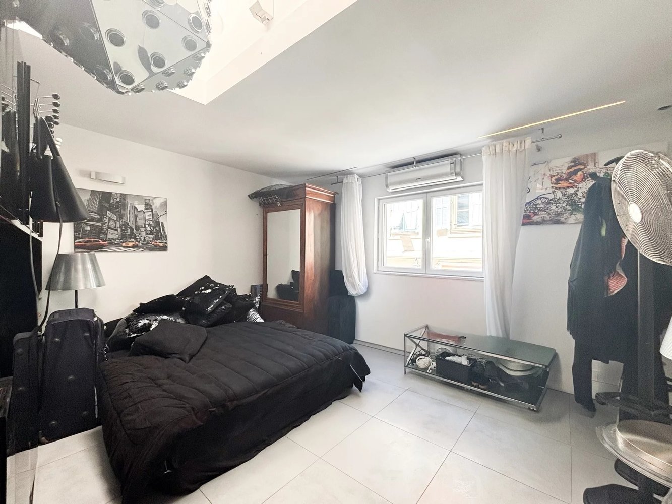 Property photo in Carre d'Or