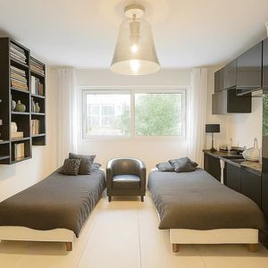 Property in Carre d'Or