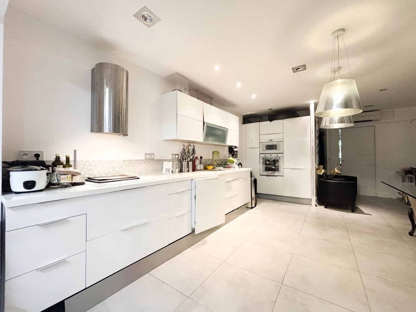 Property photo in Carre d'Or