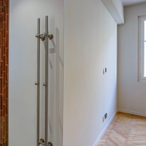 Property in Carre d'Or