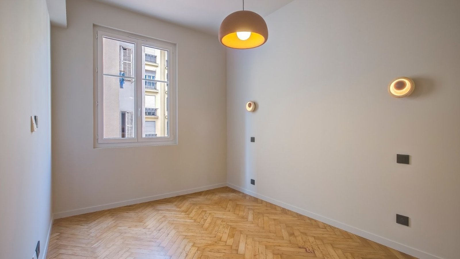 Property photo in Carre d'Or