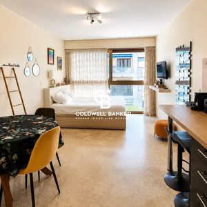 Property in Carre d'Or