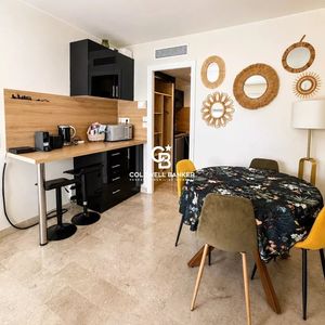 Property in Carre d'Or