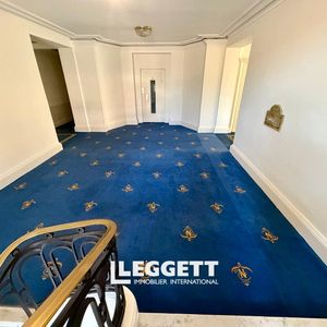 Property in Carre d'Or