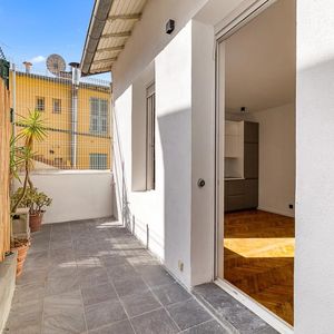 Property in Carre d'Or