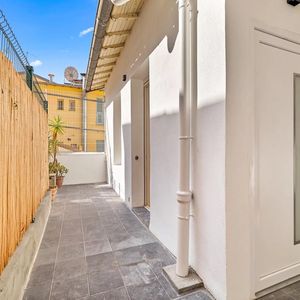 Property in Carre d'Or