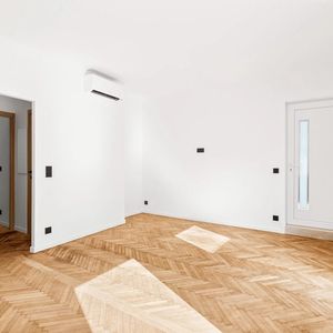 Property in Carre d'Or