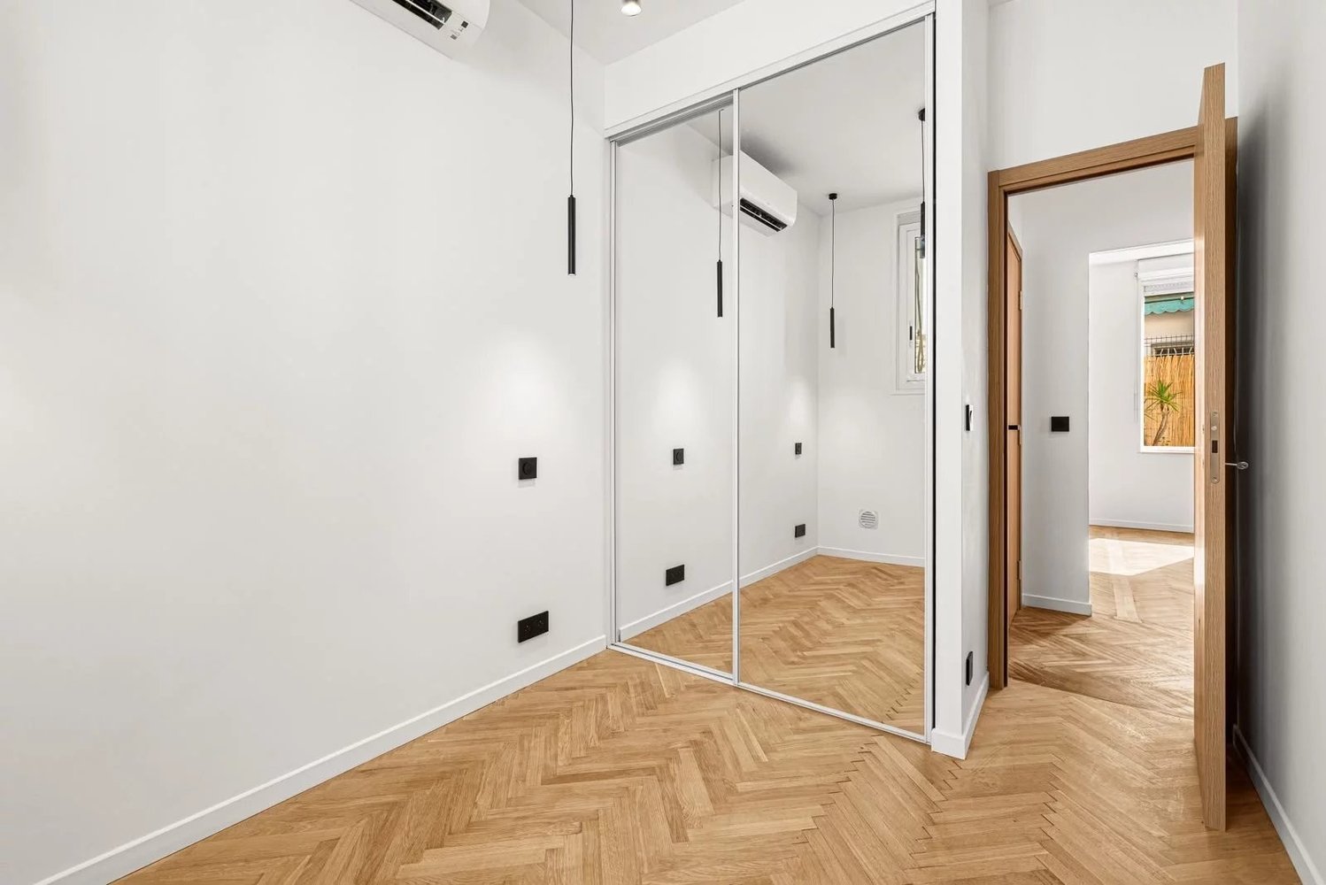 Property photo in Carre d'Or