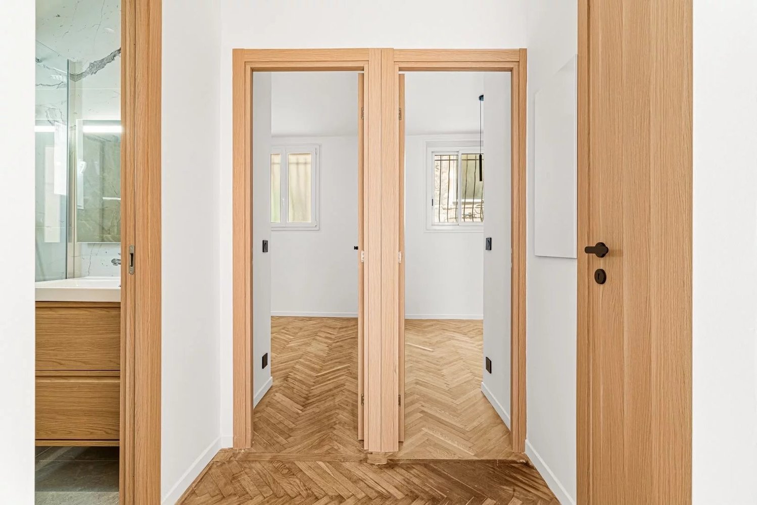 Property photo in Carre d'Or