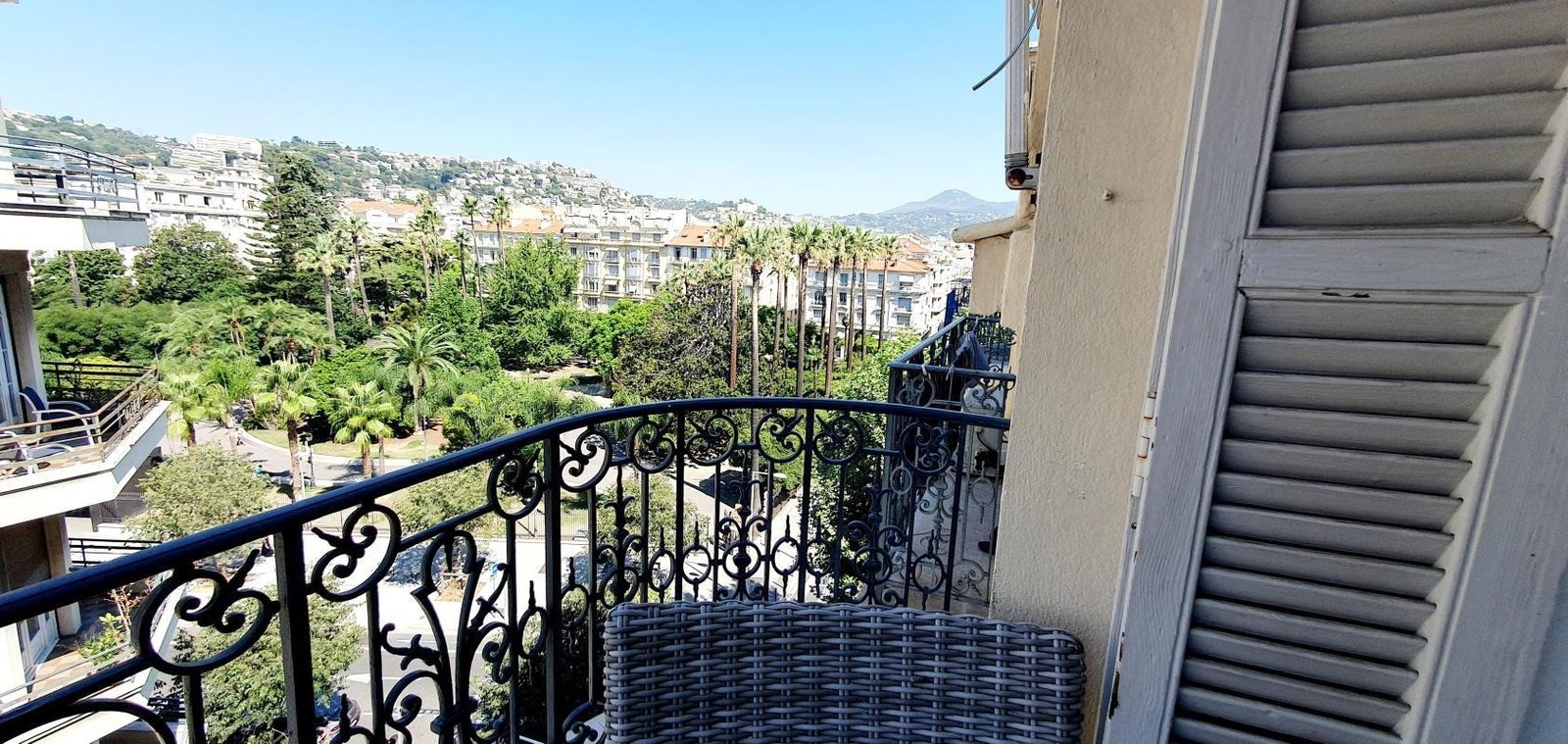 Property photo in Carre d'Or