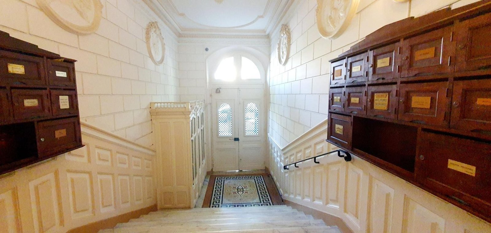 Property photo in Carre d'Or