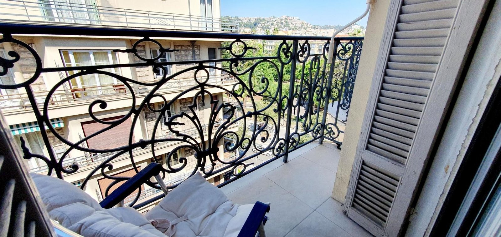 Property photo in Carre d'Or