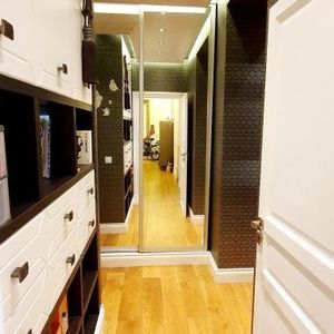 Property in Carre d'Or