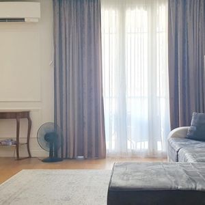 Property in Carre d'Or