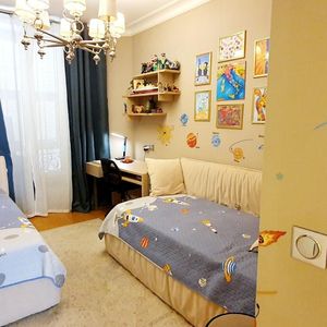 Property in Carre d'Or