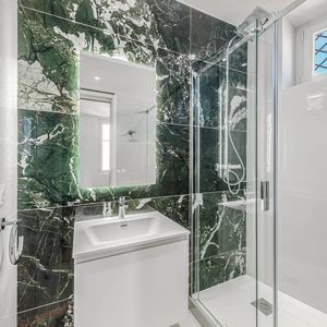 Property in Carre d'Or