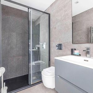 Property in Carre d'Or