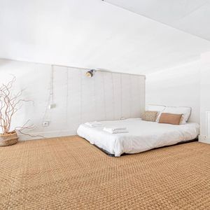 Property in Carre d'Or