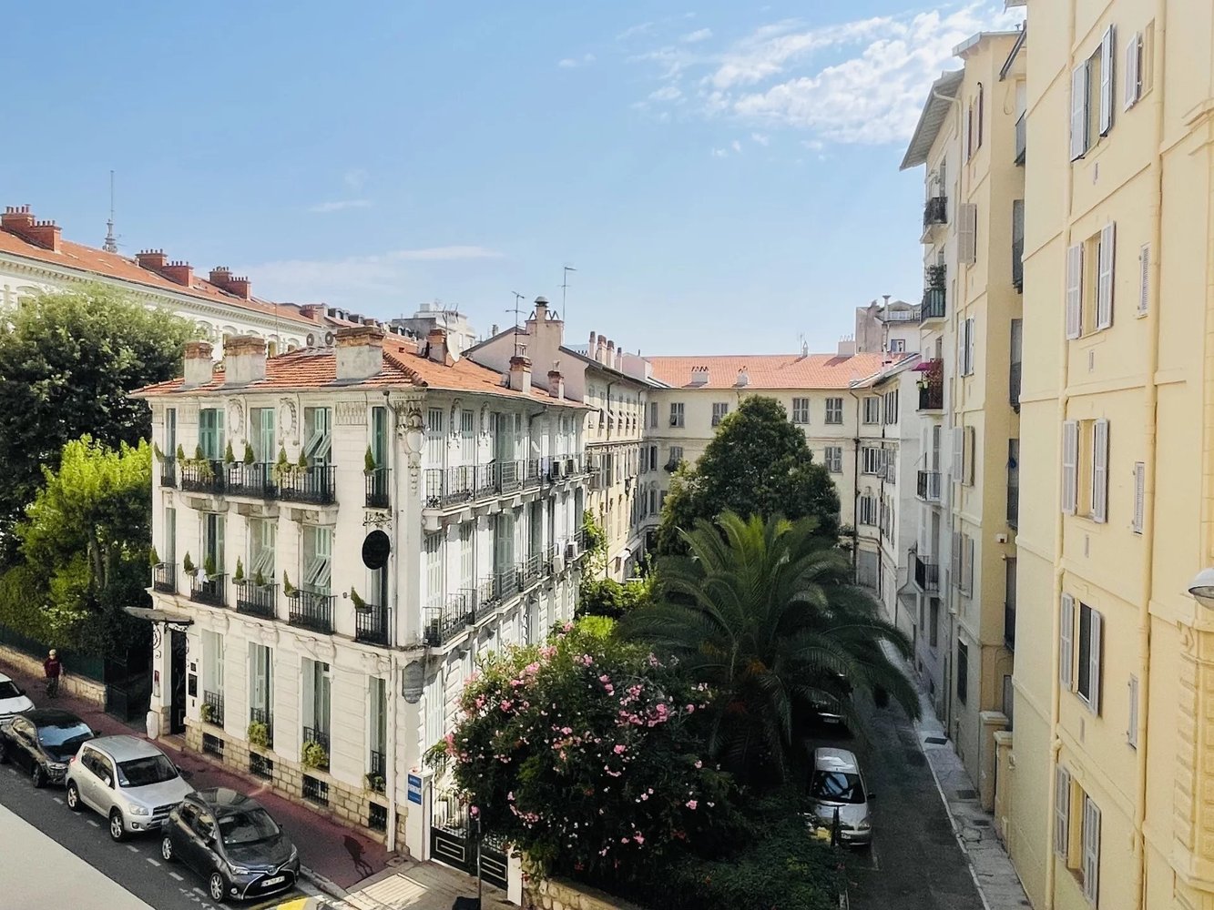 Property photo in Carre d'Or