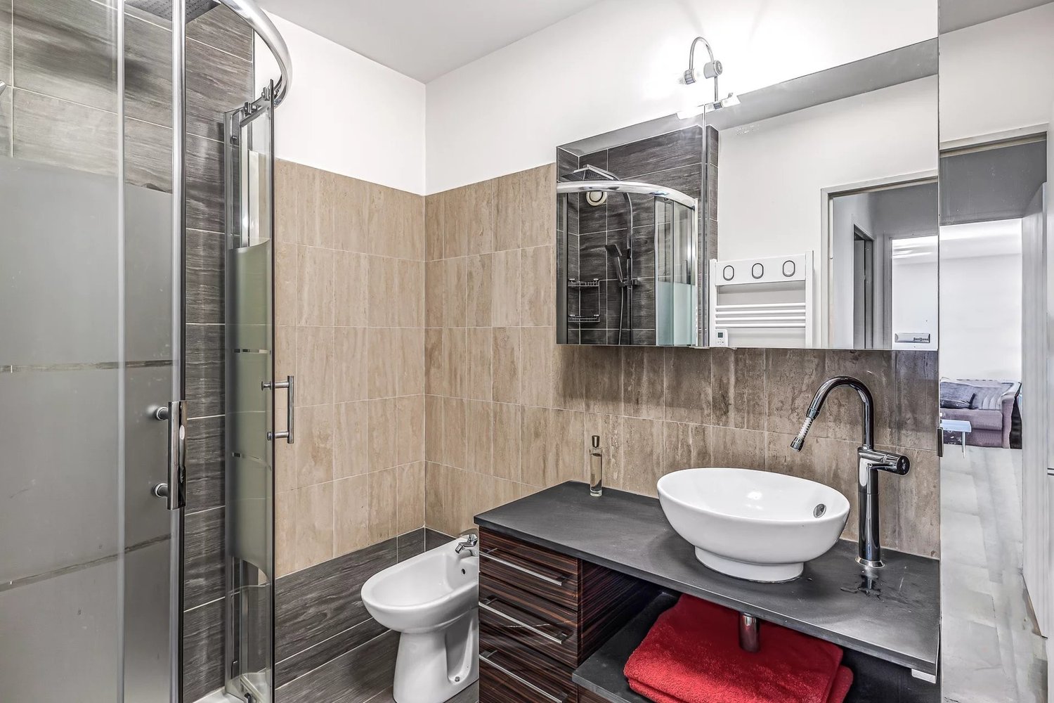 Property photo in Carre d'Or