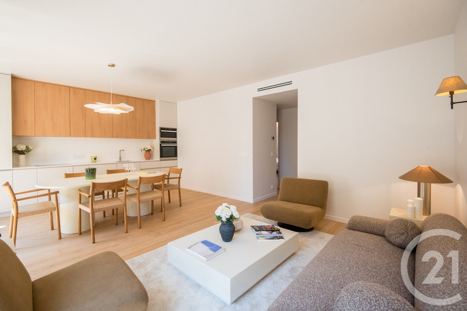 Property photo in Carre d'Or