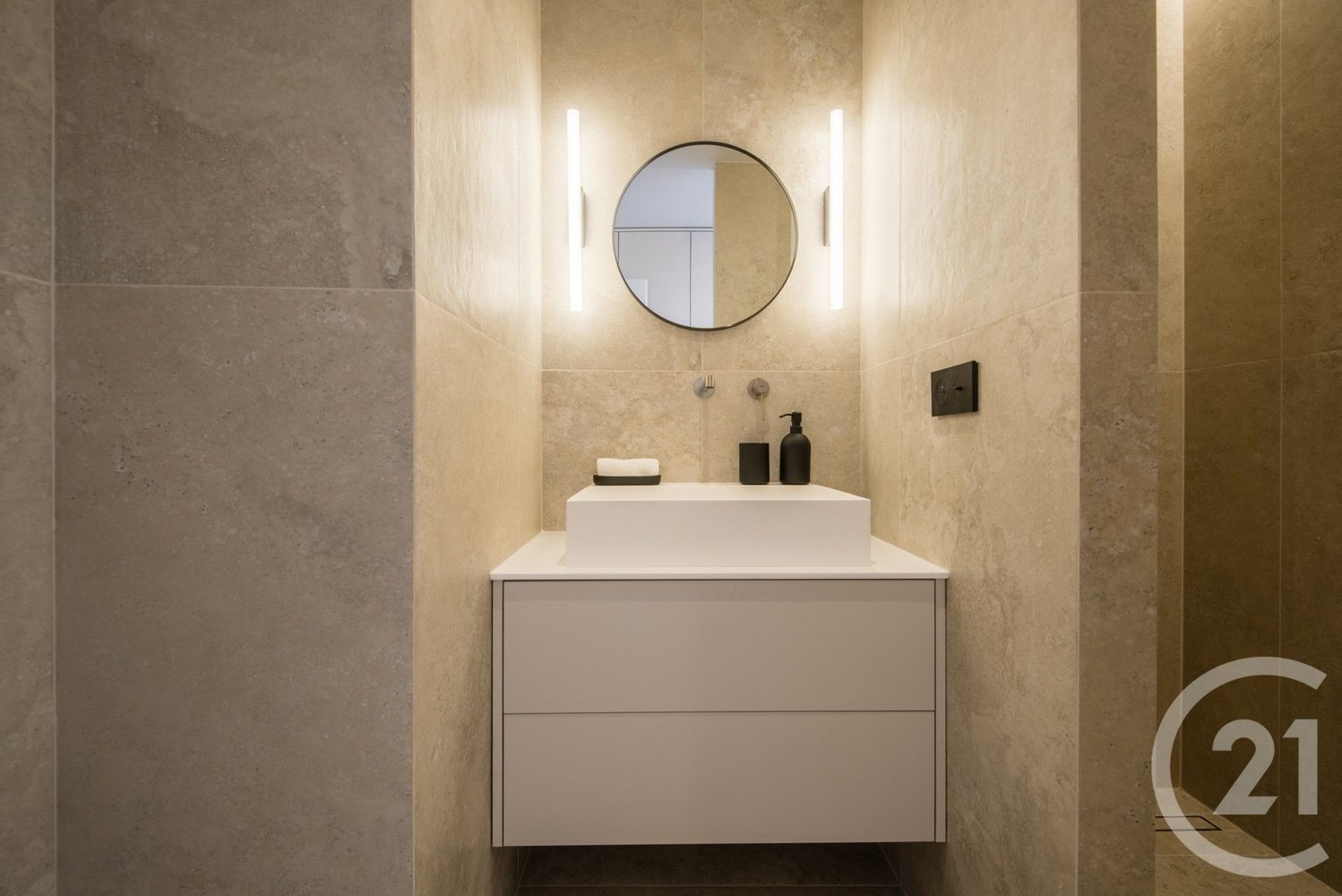 Property photo in Carre d'Or