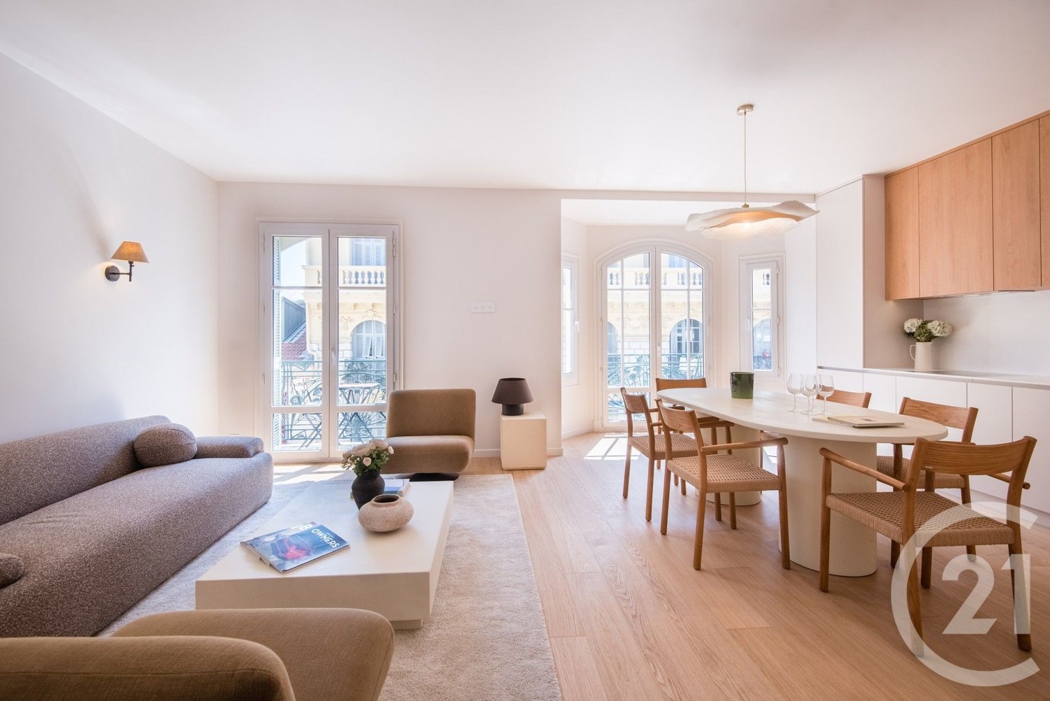 Property photo in Carre d'Or