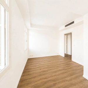 Property in Carre d'Or