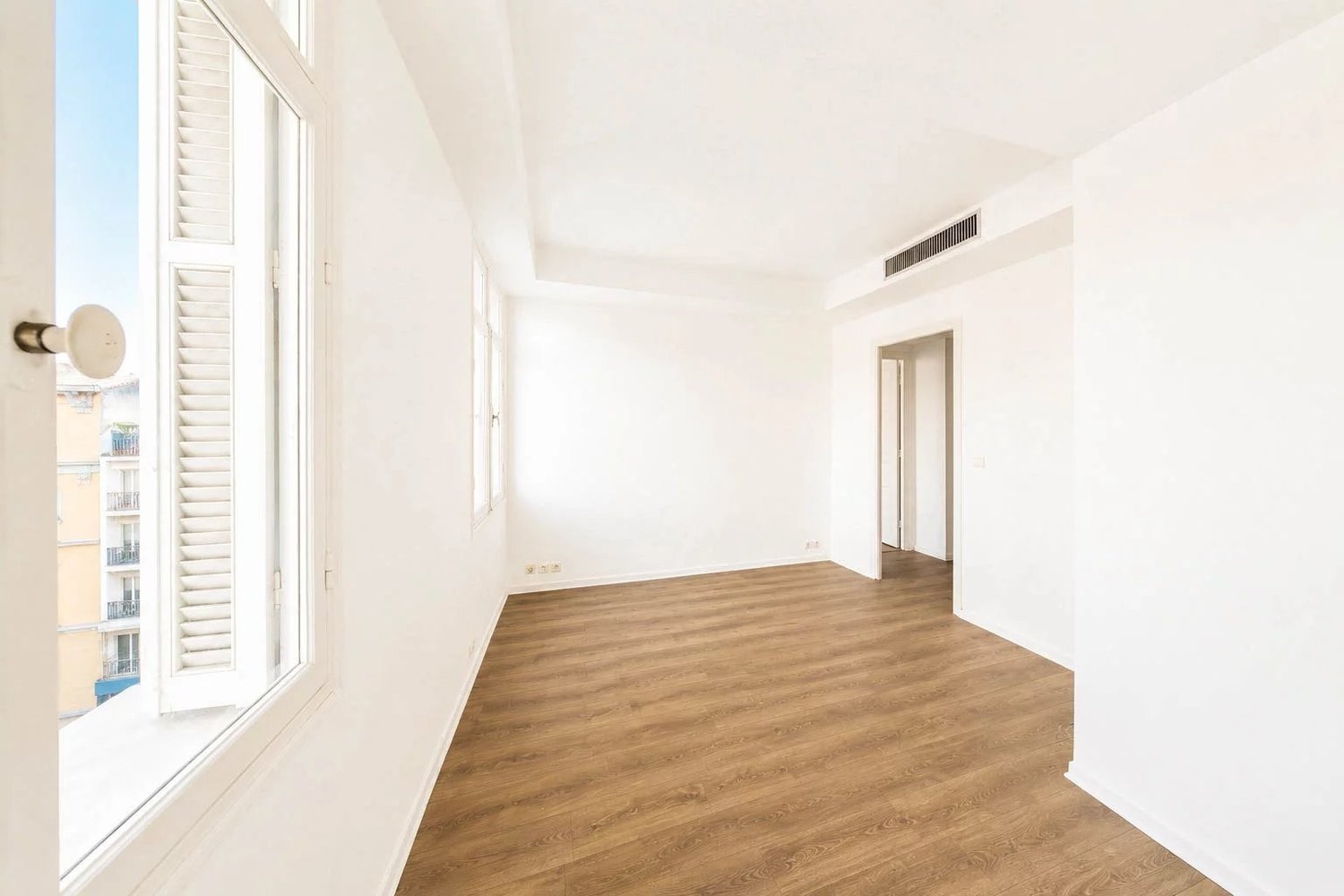 Property photo in Carre d'Or