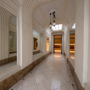 Property in Carre d'Or