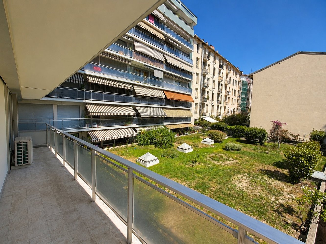 Property photo in Musicians Quarter
