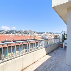 Property in Musicians Quarter