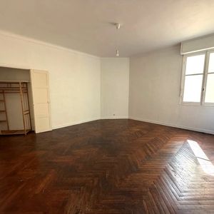 Property in Musicians Quarter
