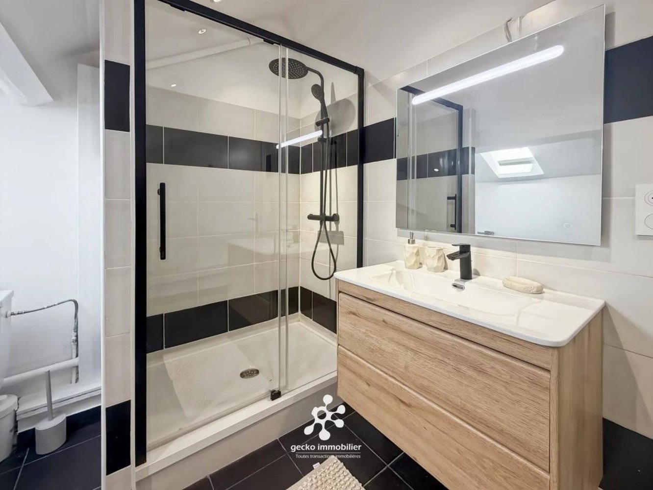 Property photo in Musicians Quarter