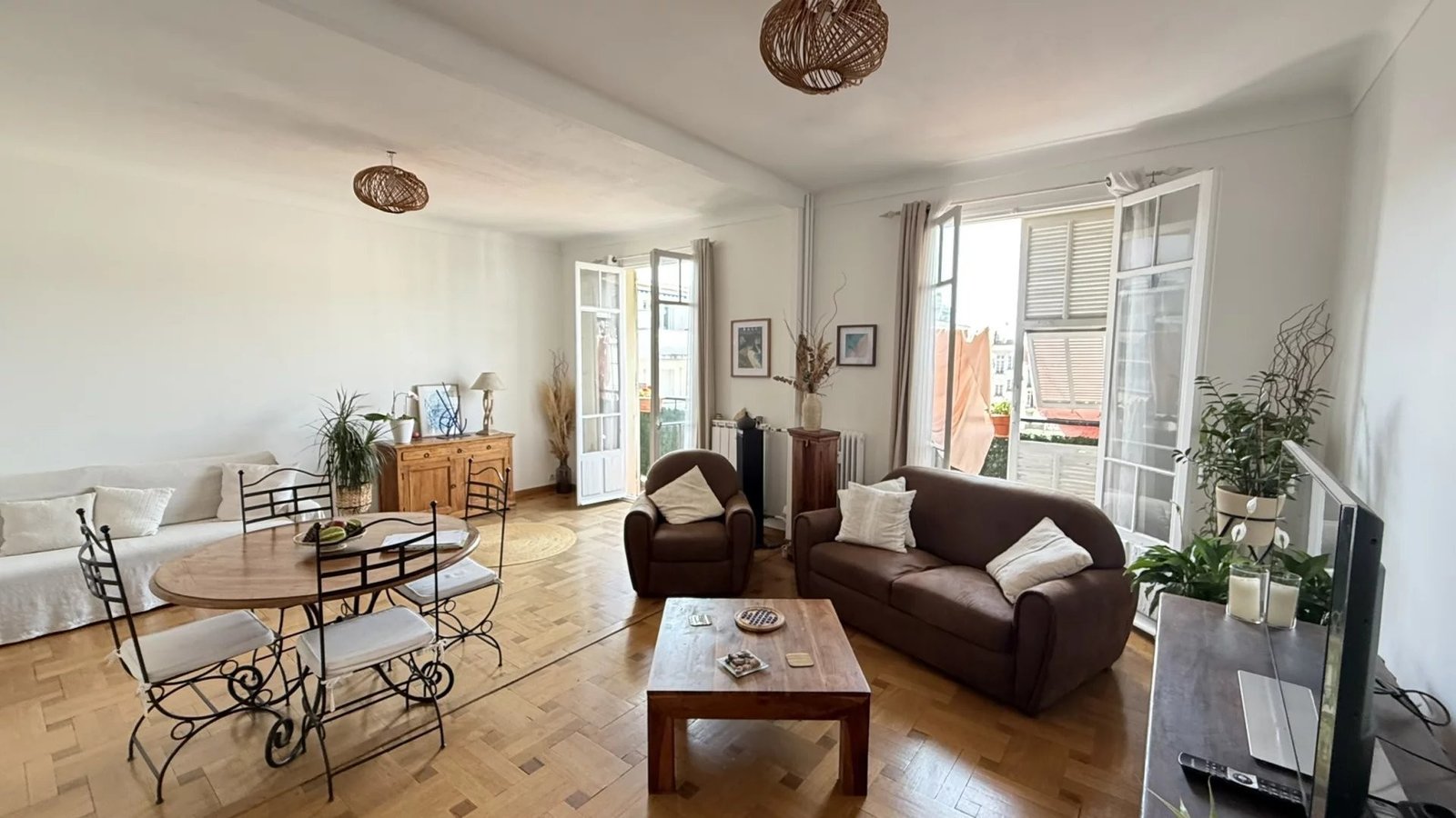Property photo in Musicians Quarter