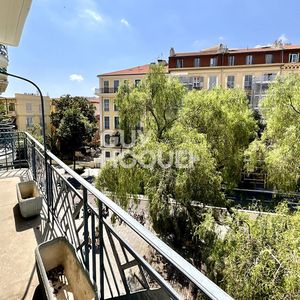 Property in Musicians Quarter