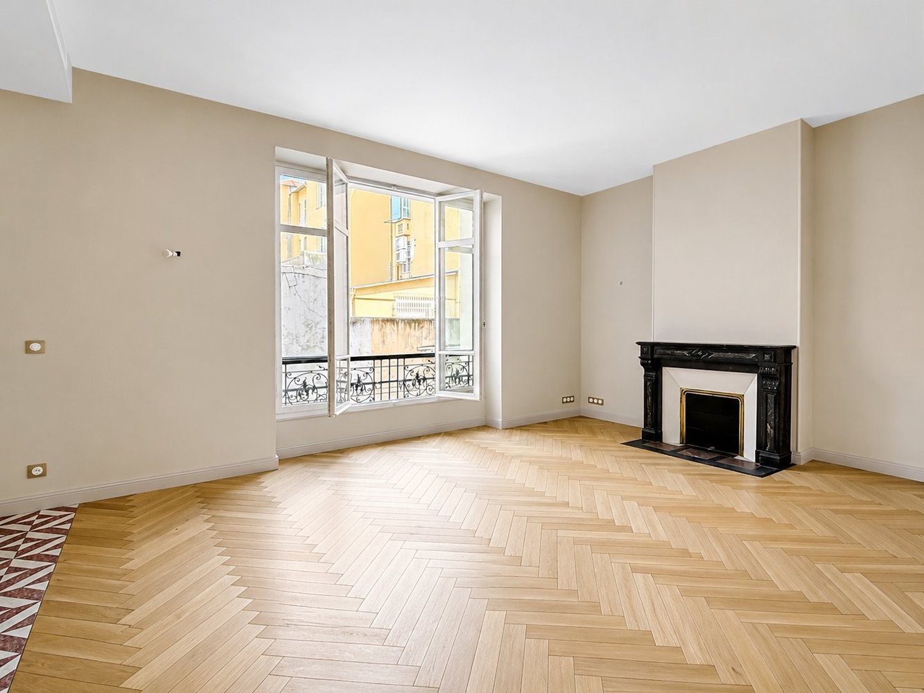 Property photo in Musicians Quarter