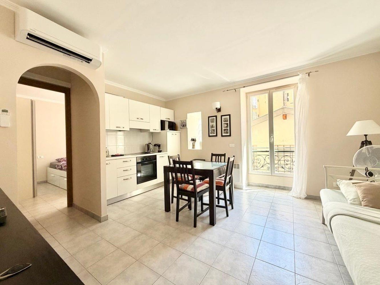 Property photo in Musicians Quarter