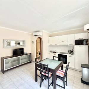 Property in Musicians Quarter