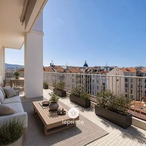 Property in Musicians Quarter