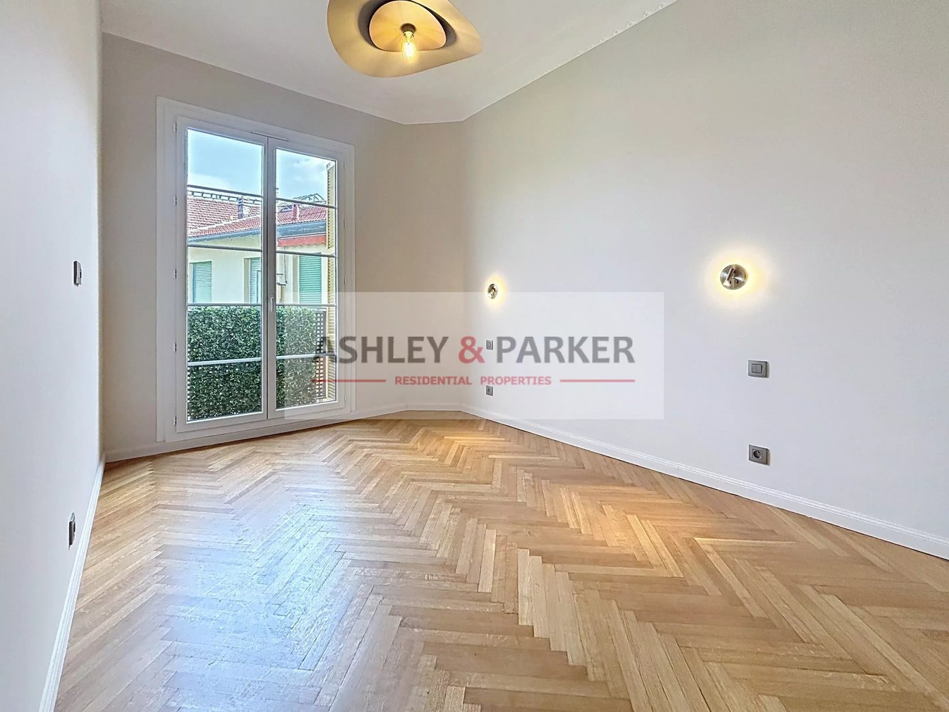 Property photo in Musicians Quarter