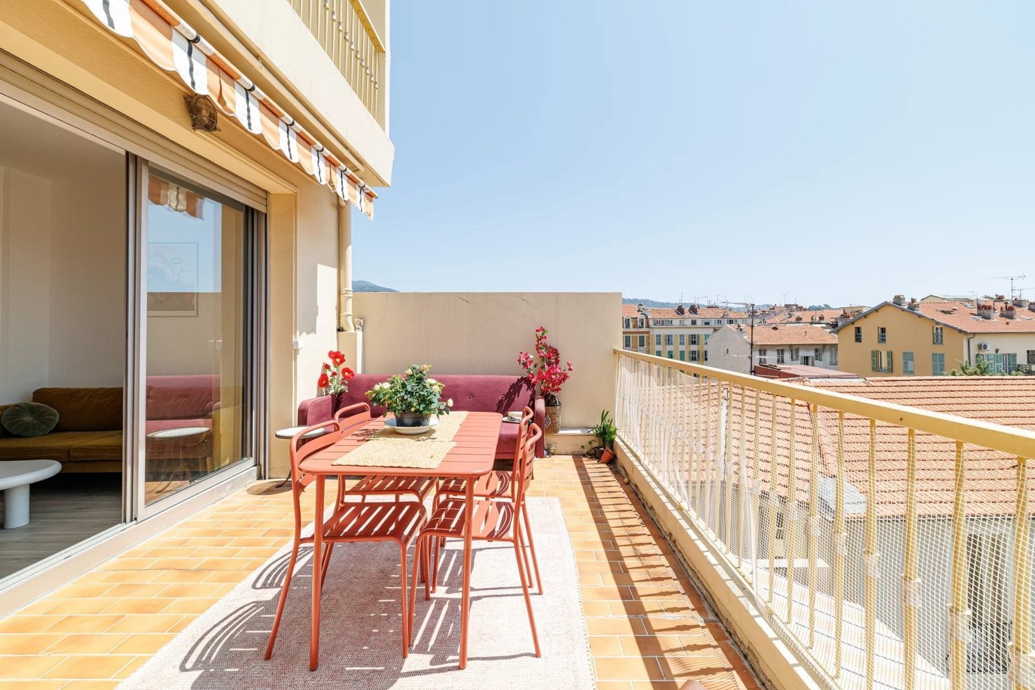 Property photo in Musicians Quarter