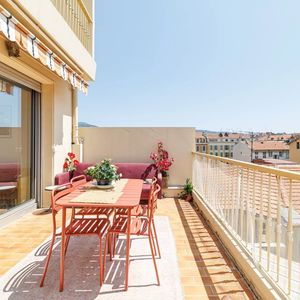 Property in Musicians Quarter