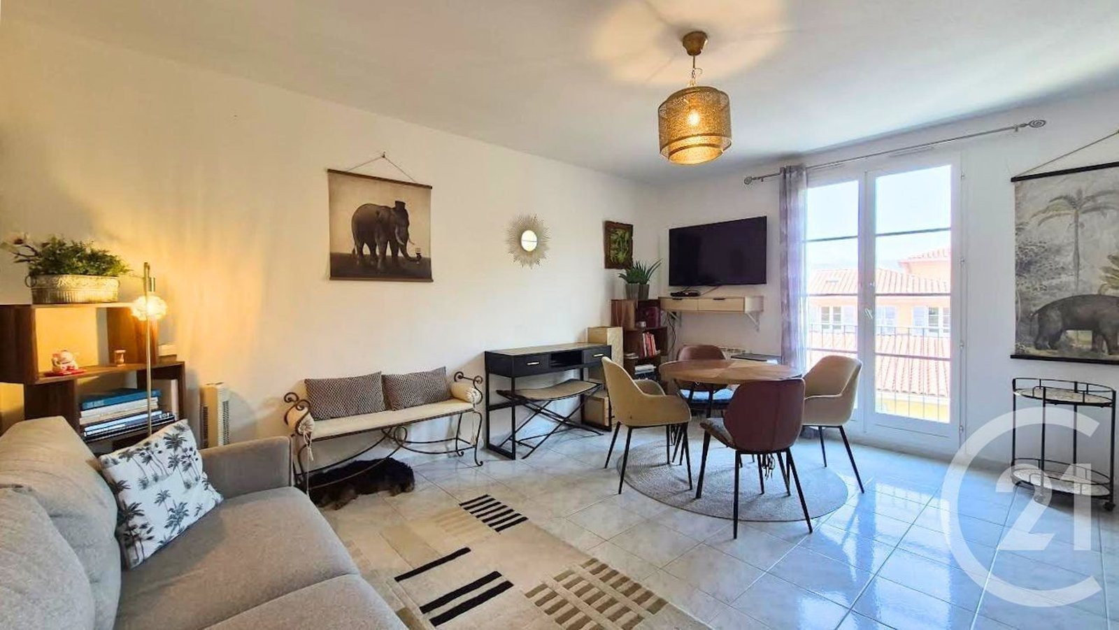 Property photo in Old Town